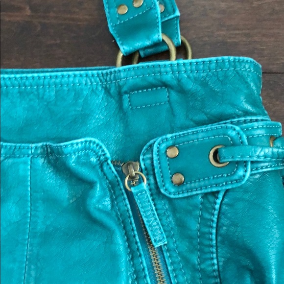 Bueno Purse - Picture 6 of 6